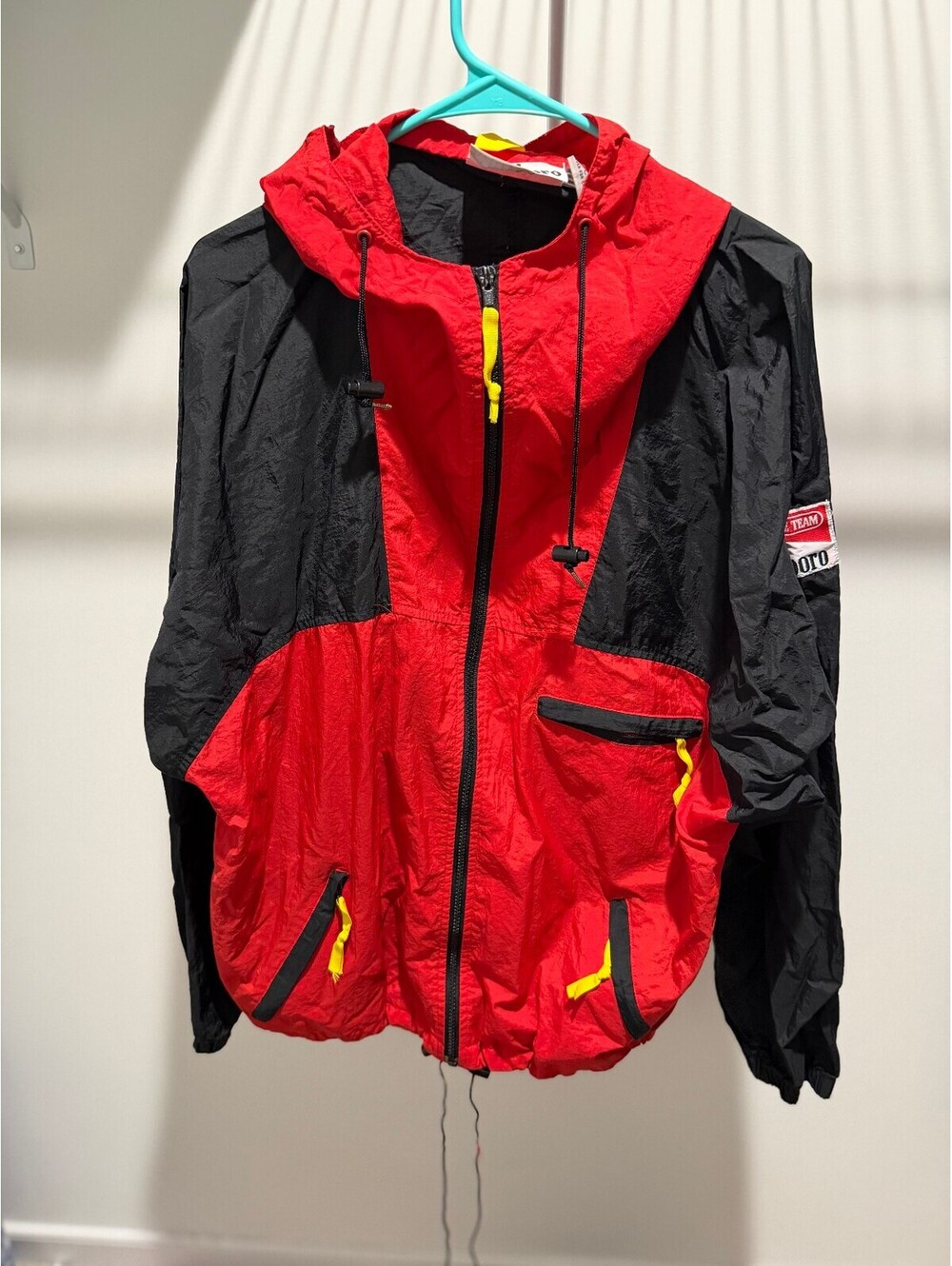 90s Marlboro Adventure Team windbreaker